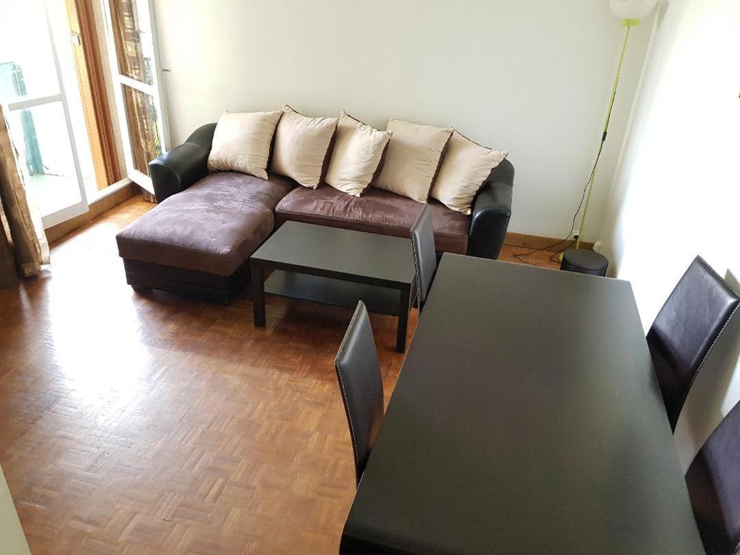 Grand Paris Superbe Appartement Gesteasy แฟรนส์ ภายนอก รูปภาพ